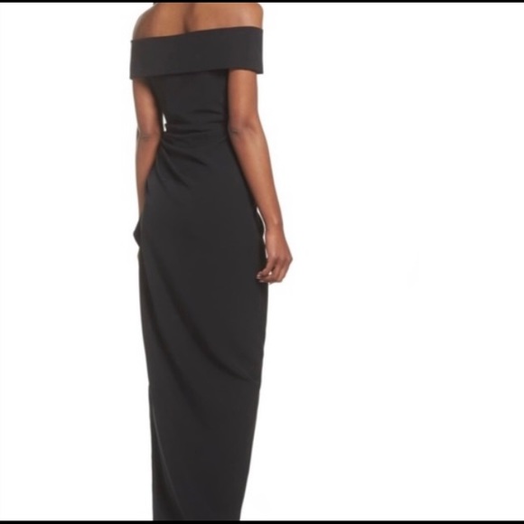 Vince Camuto Women’s of the Shoulder Black Long Dress Size 4 NWOT. - Picture 3 of 11
